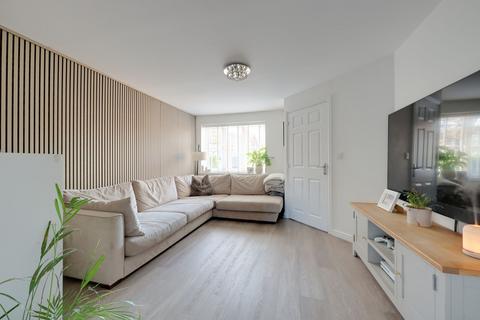 2 bedroom semi-detached house for sale, Icarus Avenue, Burgess Hill, RH15
