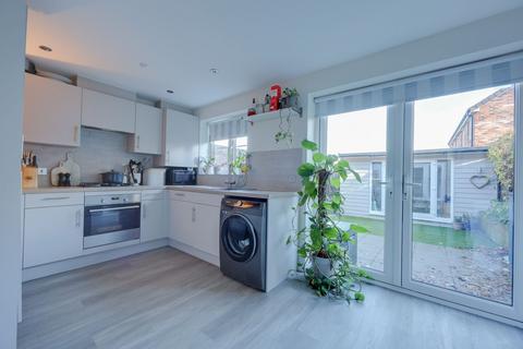 2 bedroom semi-detached house for sale, Icarus Avenue, Burgess Hill, RH15