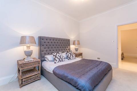 3 bedroom flat for sale, Bickenhall Street, Marylebone, London, W1U