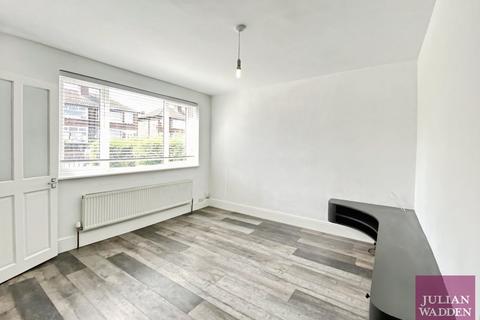 2 bedroom semi-detached house to rent, Lewis Road, Droylsden, Manchester, Greater Manchester, M43