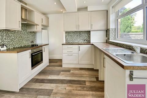 2 bedroom semi-detached house to rent, Lewis Road, Droylsden, Manchester, Greater Manchester, M43