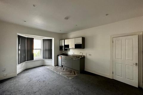 Studio to rent, Flat 7 116  Park Road, Peterborough, Cambridgeshire