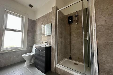 Studio to rent, Flat 7 116  Park Road, Peterborough, Cambridgeshire
