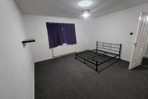 2 bedroom flat to rent, Westway, Gateshead NE11