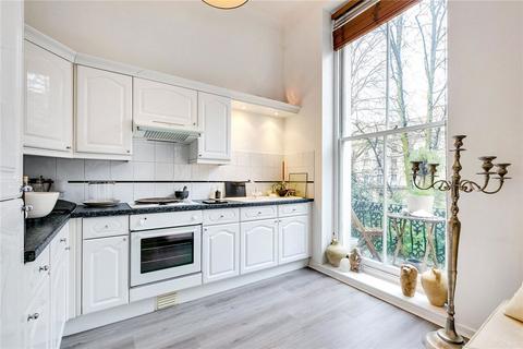1 bedroom flat for sale, Porchester Square, London W2