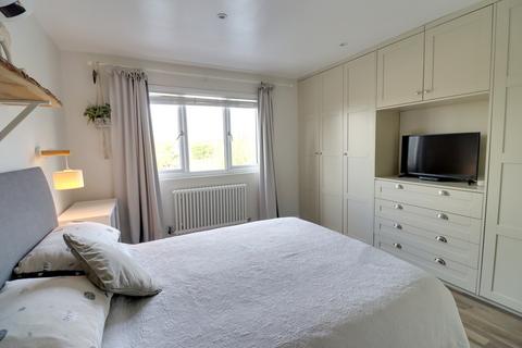 4 bedroom link detached house for sale, CRESTLAND CLOSE, COWPLAIN