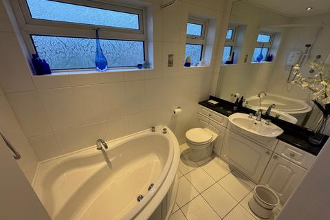 3 bedroom detached house for sale, HEOL Y PARC, NORTH CORNELLY CF33