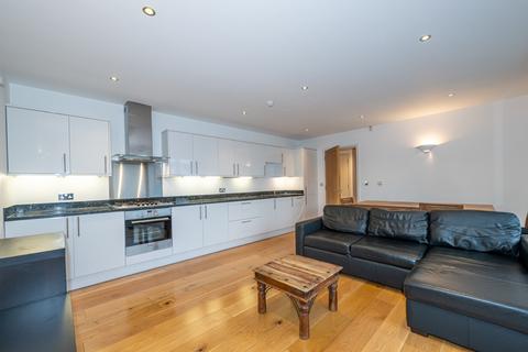 1 bedroom flat to rent, Trinity Crescent, Tooting Bec, London,  SW17 7AG