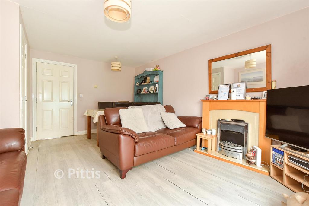 Lounge/ Dining Room