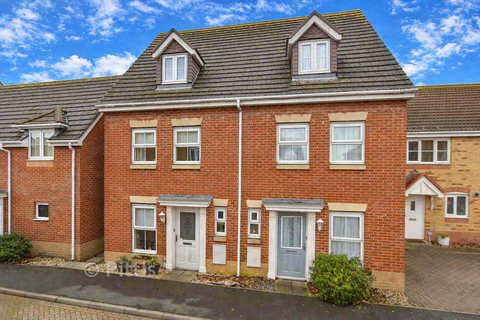 3 bedroom semi-detached house for sale, Amherst Place, Ryde PO33