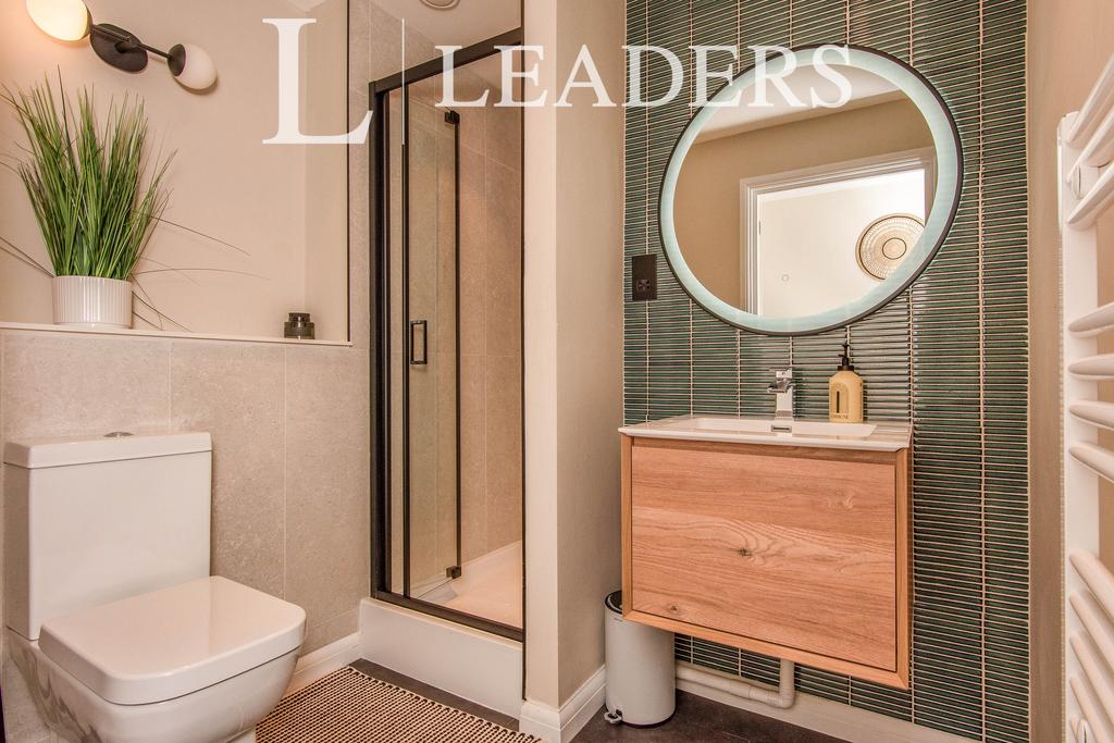 Master Ensuite