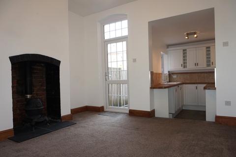 2 bedroom terraced house to rent, Shrewsbury Road, Stafford ST17