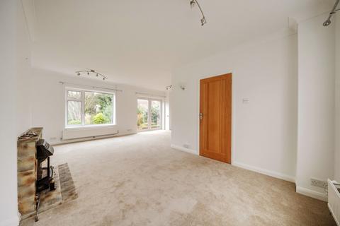 undefined, Longmeads, Tunbridge Wells, TN3