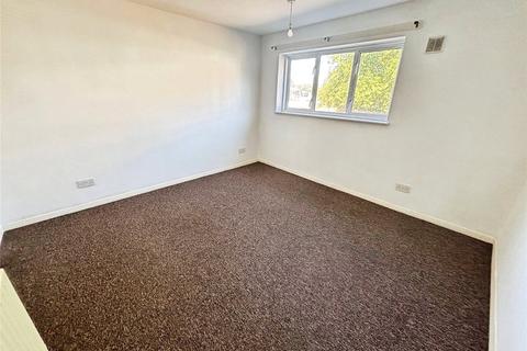 3 bedroom terraced house to rent, Sandleford Road, Havant, Hampshire, PO9