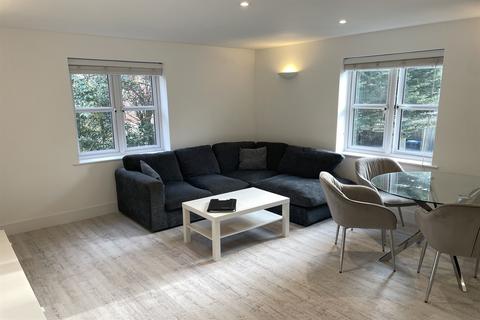 2 bedroom flat to rent, Wessex Gate, Shinfield Road
