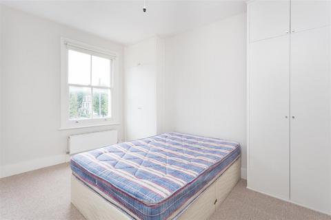 3 bedroom maisonette to rent, Sulgrave Road, Brook Green, London, W6