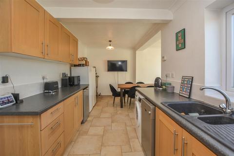 3 bedroom semi-detached house for sale, Long Ridings Avenue, Hutton, Brentwood