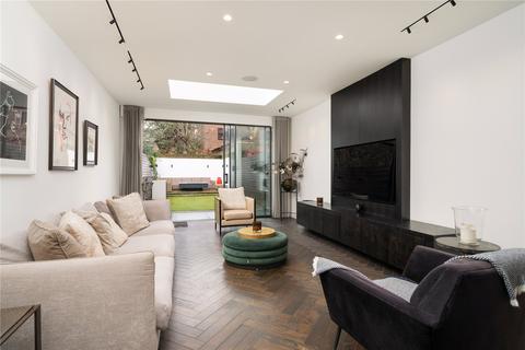 4 bedroom terraced house for sale, Battersea Church Road, London, SW11