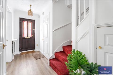 4 bedroom detached house to rent, The Fairoaks, Northampton, Northamptonshire, NN3