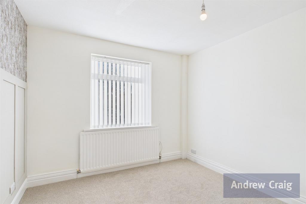 Rear Bedroom