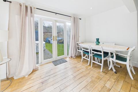3 bedroom end of terrace house for sale, Downside, Hemel Hempstead, HP2