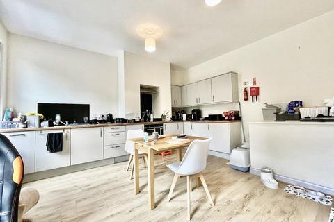undefined, V2 Mansions, 180 Chapeltown Road, Leeds, West Yorkshire, LS7