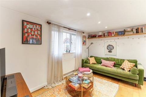 undefined, Alpine Grove, London, E9