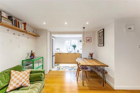 undefined, Alpine Grove, London, E9