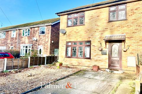 3 bedroom end of terrace house for sale, Hilltop Rise, Weeley, Clacton-on-Sea, Essex, CO16