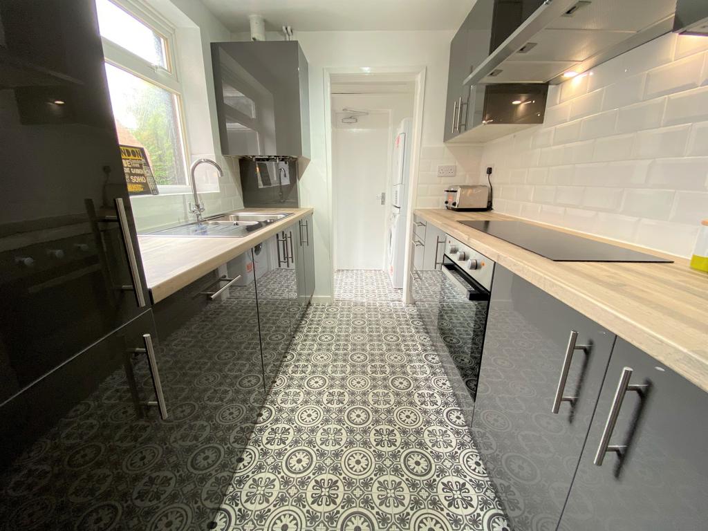 Kitchen (8)