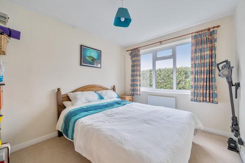 4 bedroom bungalow for sale, Romsey Road, Whiteparish, Salisbury, Wiltshire, SP5