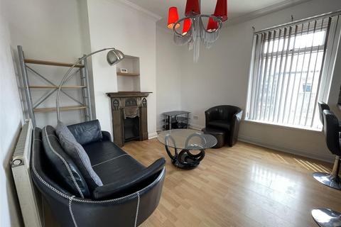 2 bedroom apartment to rent, Letty Street, Cardiff