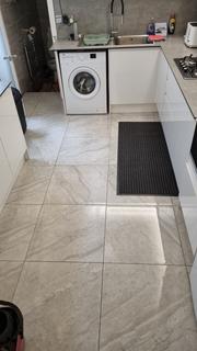 4 bedroom terraced house to rent, St. Mary's Road, London E10