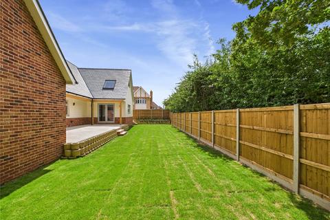 3 bedroom detached house for sale, Lynton Place, Ipswich, Suffolk, IP1