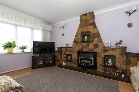 3 bedroom semi-detached house to rent, Lothian Place, Derby DE74