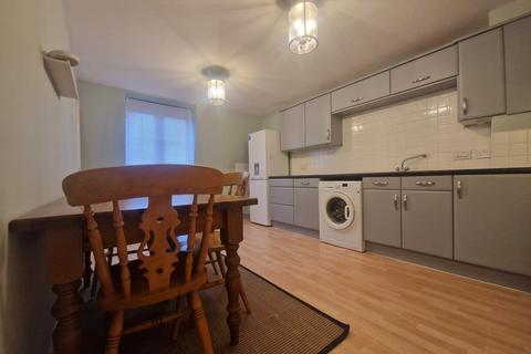 2 bedroom maisonette to rent, Chadwick Way, Hamble SO31