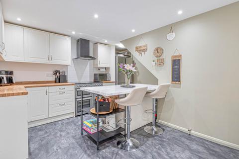 5 bedroom semi-detached house for sale, Lime Road, Towcester NN12