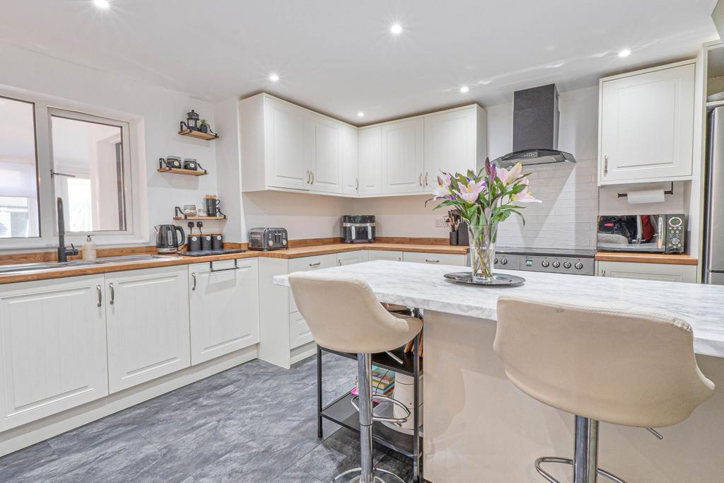 Kitchen/Breakfast Room