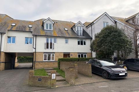 3 bedroom apartment for sale, Percy Avenue, Broadstairs CT10