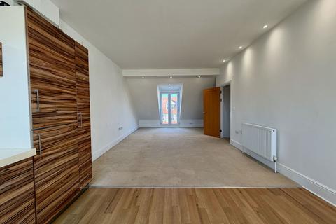 3 bedroom apartment for sale, Percy Avenue, Broadstairs CT10