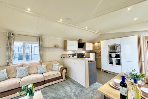 undefined, Lakeside Villa Willerby Robertsbridge Oaklands Holiday Park, Clacton-on-Sea CO16