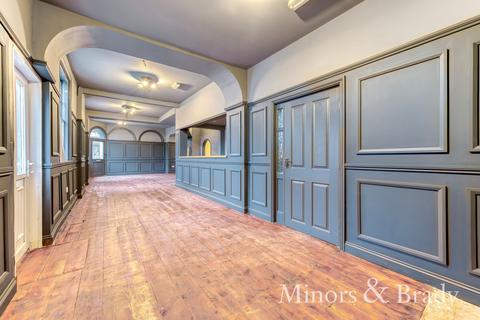 undefined, The Mitre, George Street