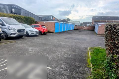2 bedroom apartment to rent, fairmile road, Christchurch, BH23