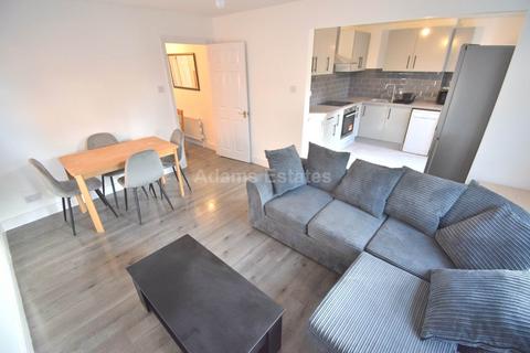 2 bedroom apartment to rent, Erleigh Road, Reading