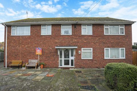 2 bedroom flat for sale, Napier Road, Broadstairs, CT10