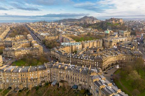 13/1 Great Stuart Street, West End, Edinburgh