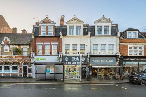 1 bedroom flat for sale, Broad Street, Teddington TW11