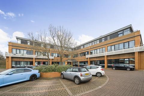 2 bedroom flat for sale, Newbury,  Berkshire,  RG14