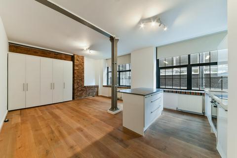 1 bedroom flat to rent, Clerkenwell Road, London, EC1M