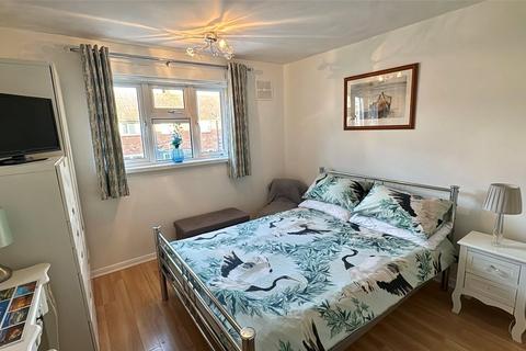 1 bedroom in a house share to rent, Redbridge Grove, Havant, Hampshire, PO9